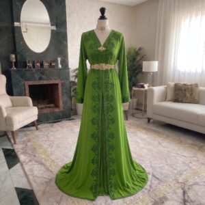 Emerald Green Moroccan Takchita – Two-Piece Embroidered Luxury Caftan with Bel