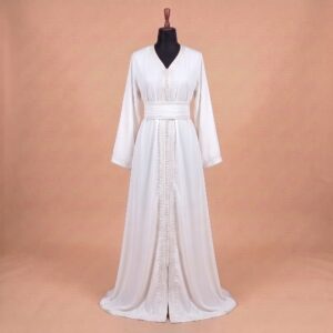 White Moroccan Caftan – Timeless Sophistication